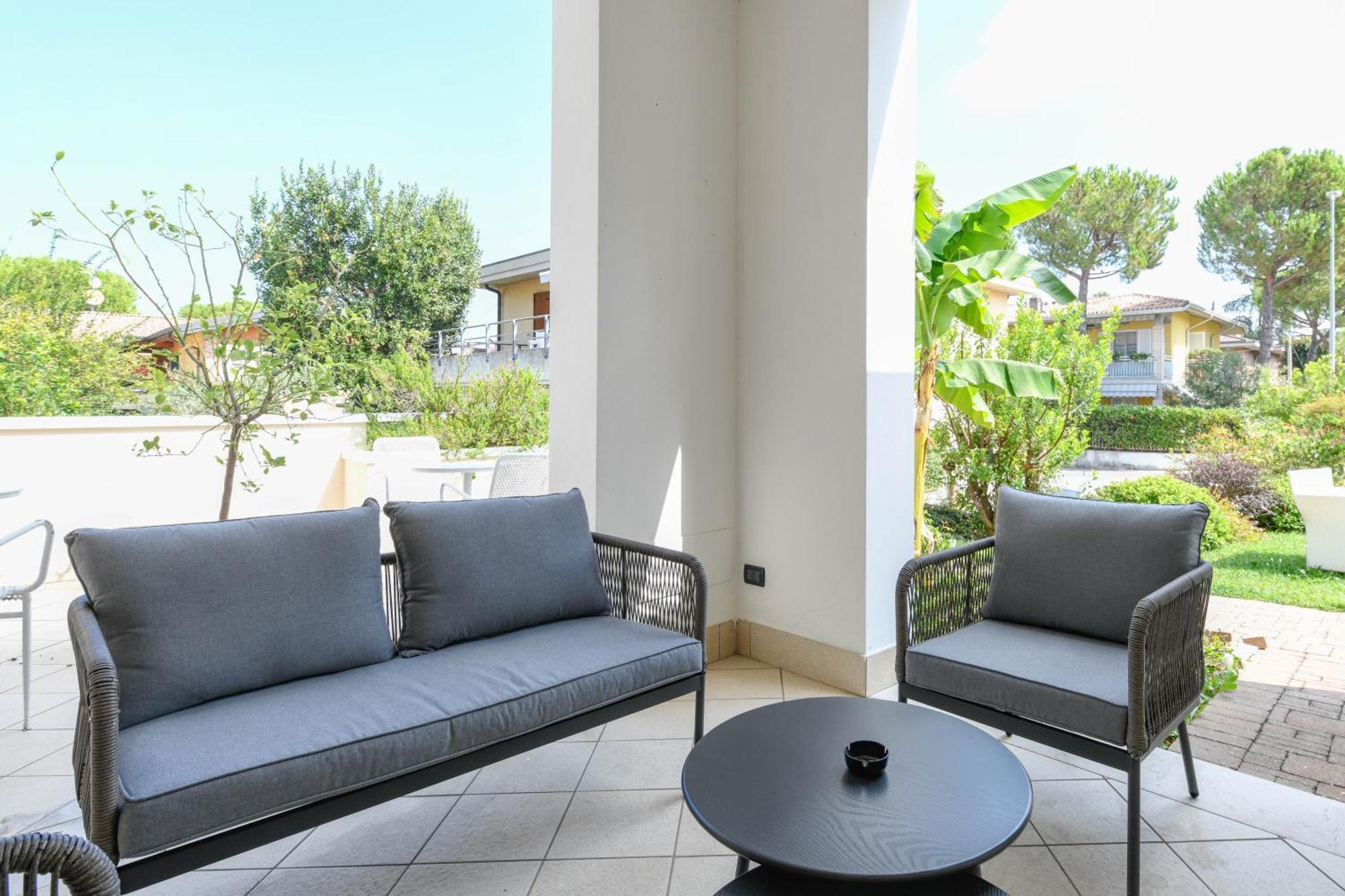 Hotel Arya By Mauro Sirmione Exterior foto