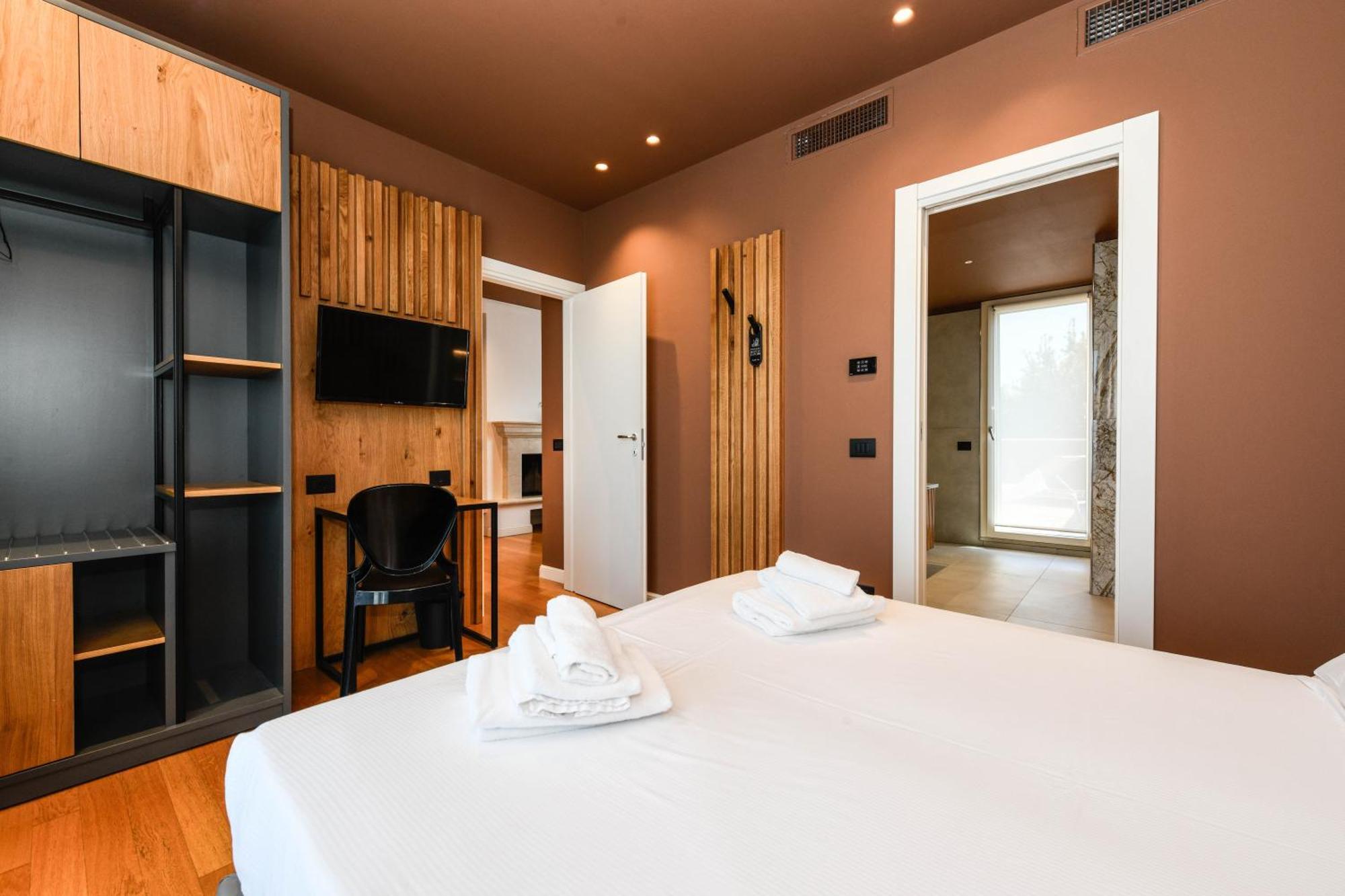 Hotel Arya By Mauro Sirmione Exterior foto