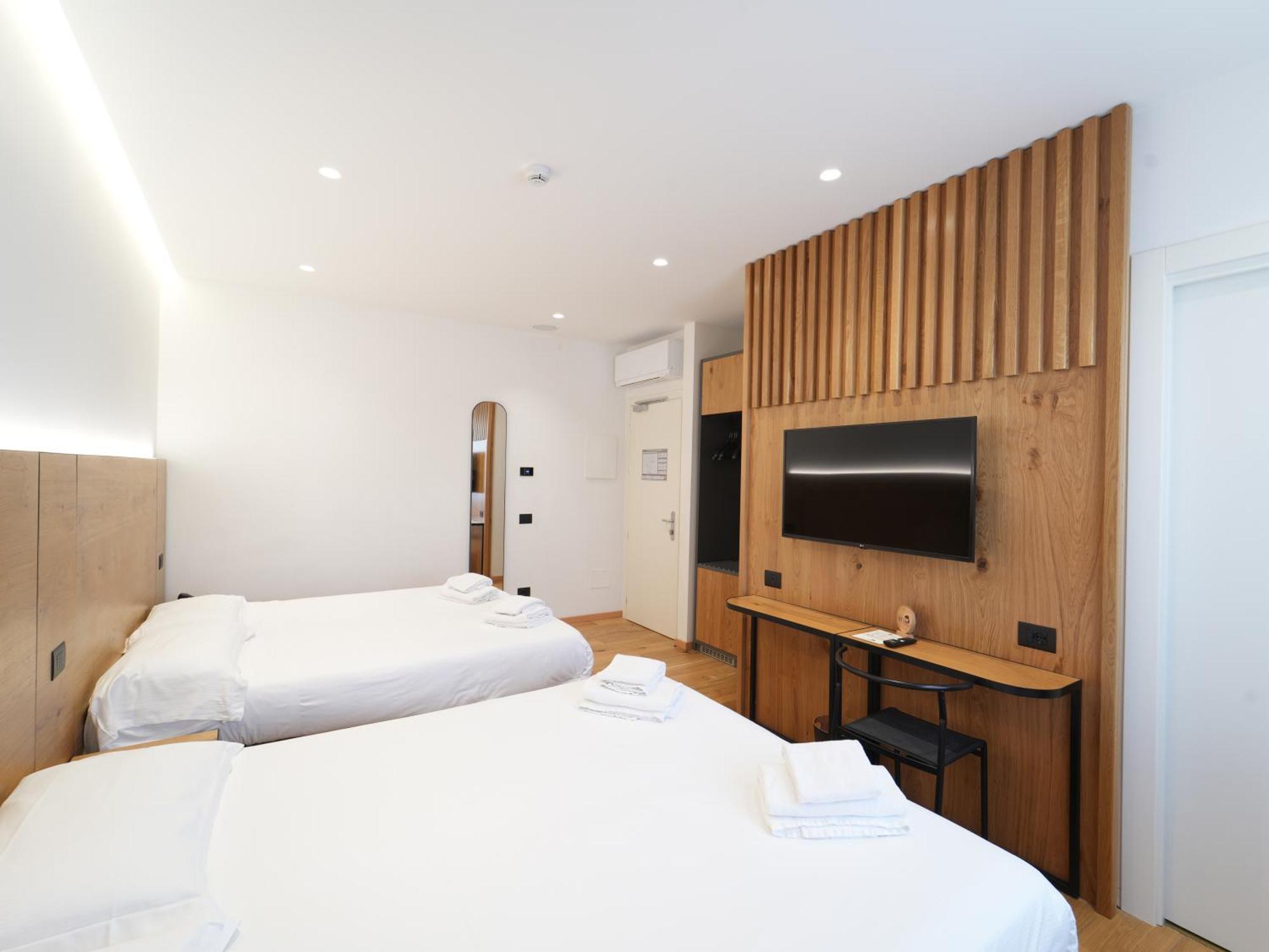 Hotel Arya By Mauro Sirmione Exterior foto